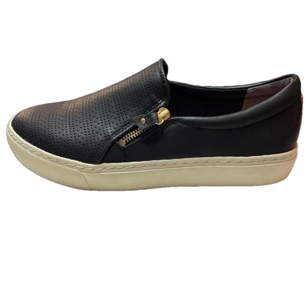 Dr. Scholl's Women's No Chill Sneaker, Size 9.5 Wide - Picture 7 of 10